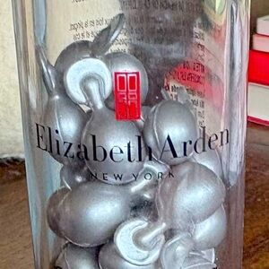 Elizabeth Arden Silver Decorative Capsules